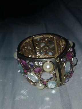 Gold-Tone Pearl & Multistone Stretch Bracelet